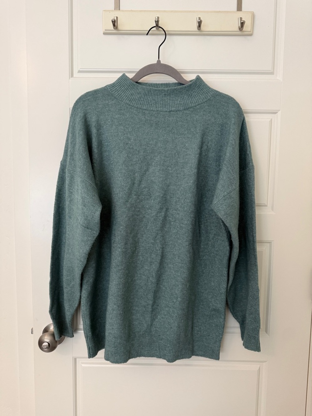 Women’s Oversized Relaxed Mock Neck Sweater in Teal